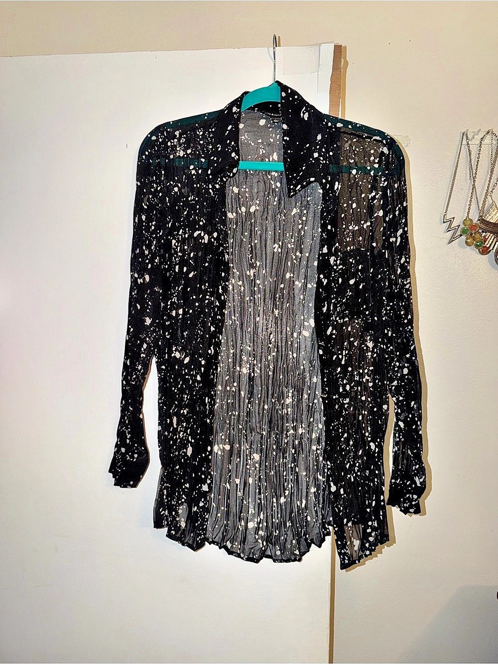 Rock & Republic Women's Black Sheer Paint Splatter Crinkle Button Down Shirt